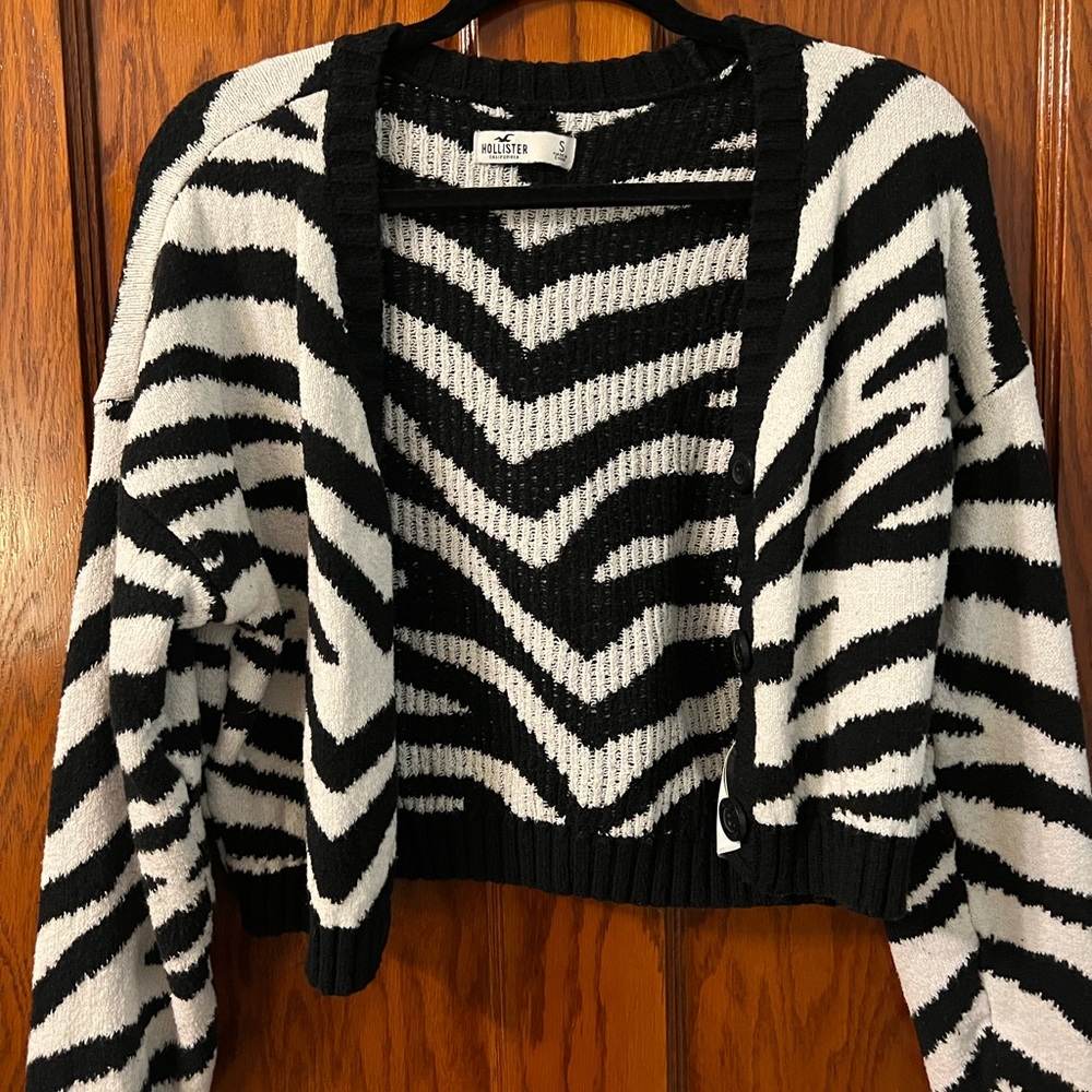 Hollister Zebra Cardigan